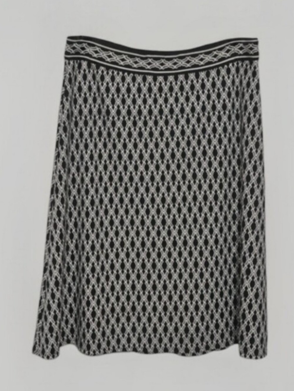 Max Studio Black & White Patterned Skirt
